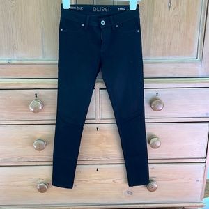 DL1961, black, Emma legging. Size 24.